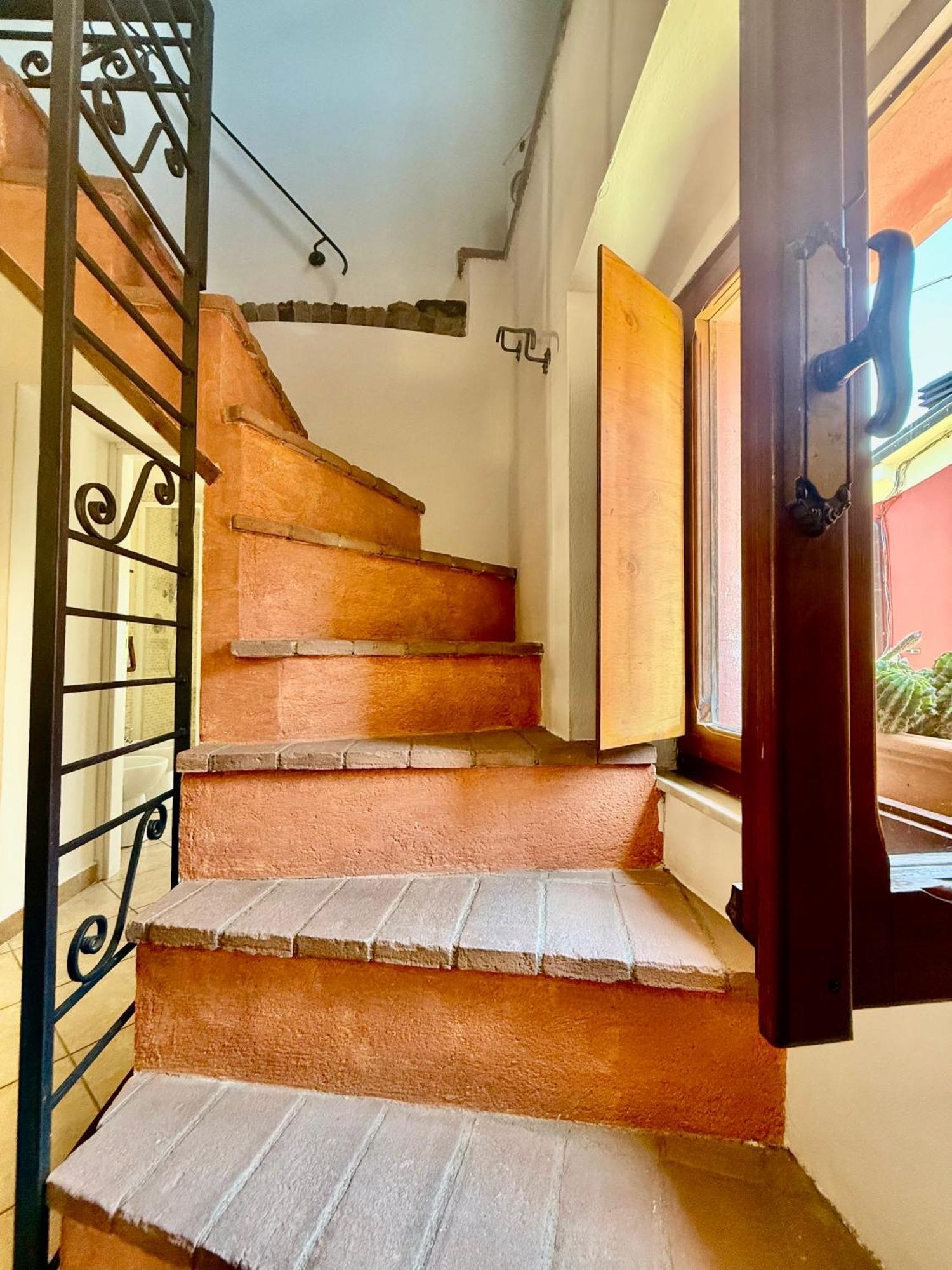 Casa Vacanze Elena Rometta Екстер'єр фото